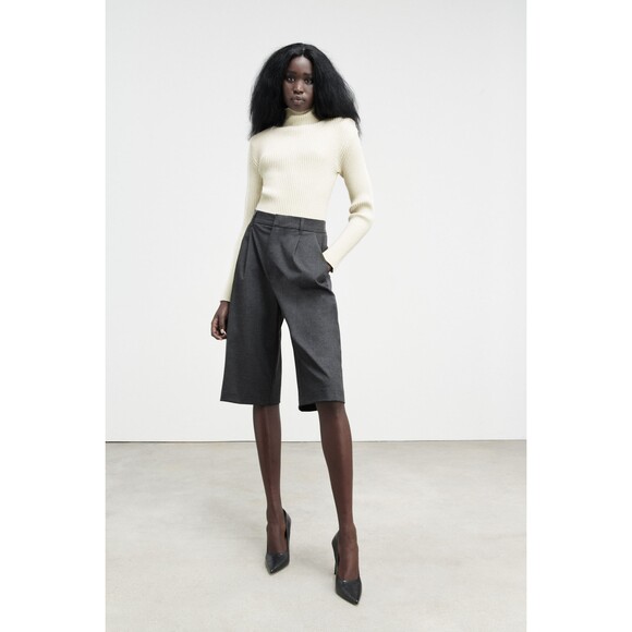 Zara Gray Pinstriped Bermuda Shorts (NWT)